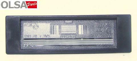 Articolo 502PG - FANALE TARGA ALFA 147 10/00>11/04