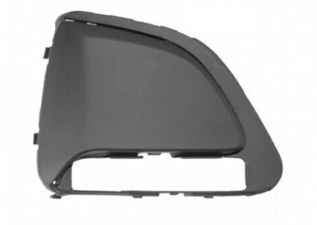 Articolo 6VQW2 - GRIGLIA P/TI A/DX C/DRL+FORI CROM PEUGEOT 108 01/14>