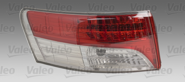 Articolo V47QC - FANALE P/DX EST A LED TOYOTA AVENSIS 01/09>