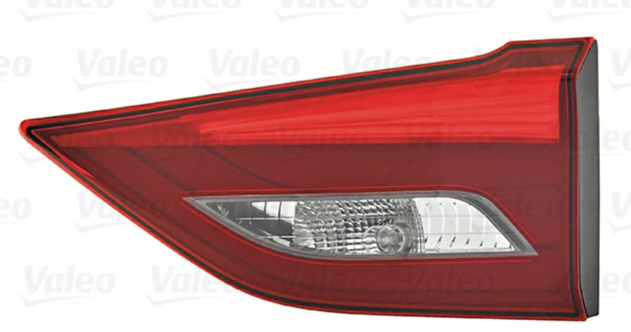 Articolo WNRDC - FANALE P/SX INT TOYOTA AVENSIS 4P/SW 05/15>