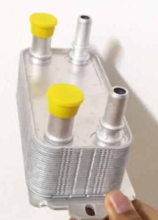 Articolo YPH5K - RADIATORE OLIO CAMBIOP AUTOMATICO JAGUAR